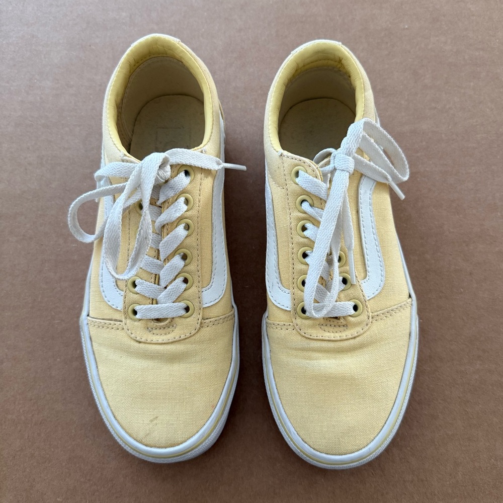 Vans Pastel Yellow Old Skool Shoe